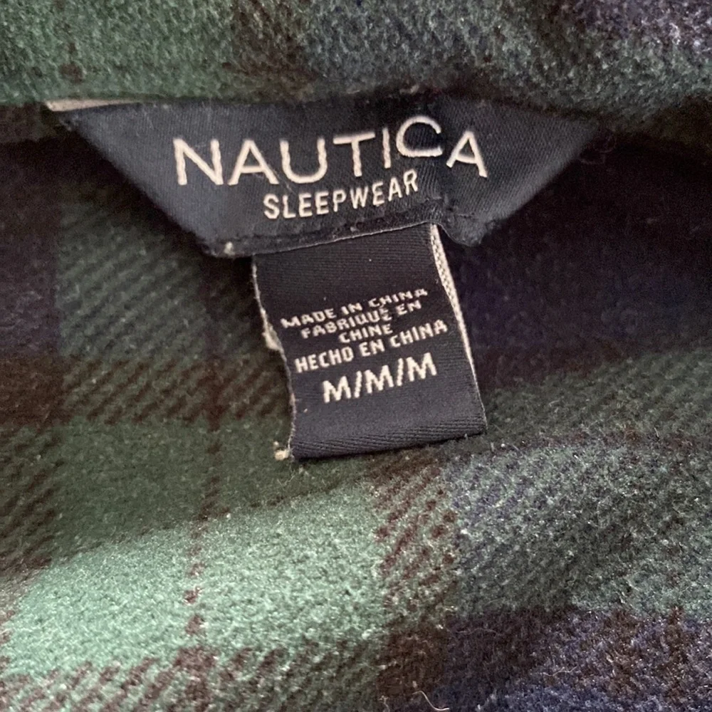 Nautica Green/Navy Plaid Pajama Set SIZE M